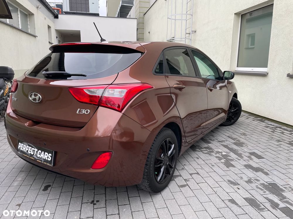 Hyundai i30 1.4 Comfort - 3