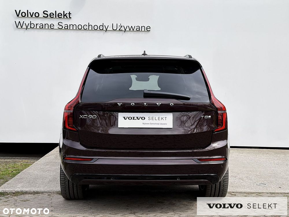 Volvo XC 90 - 9