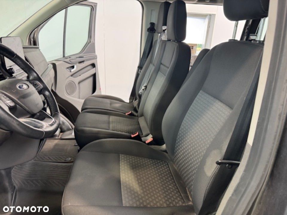Ford Transit Custom - 10