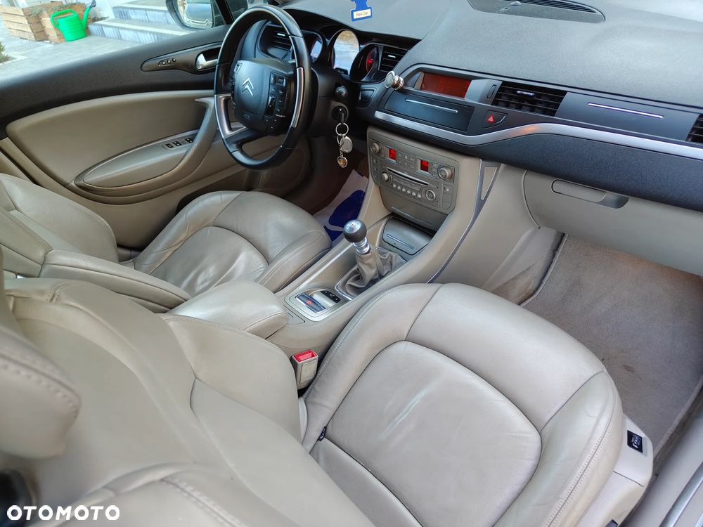 Citroën C5 HDi 140 FAP Exclusive - 14