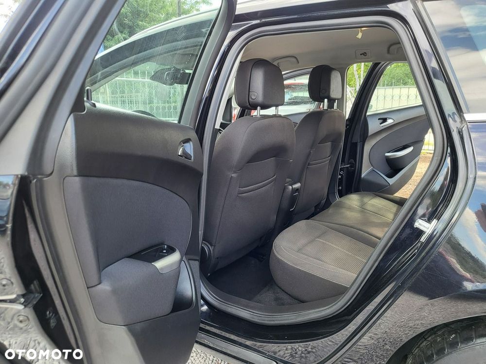 Opel Astra - 15