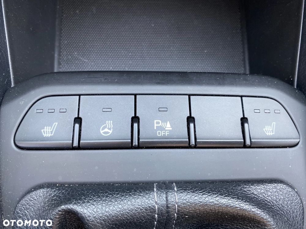 Kia Stonic 1.0 T-GDI M - 26