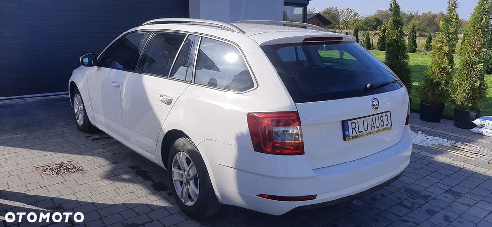 Skoda Octavia - 4