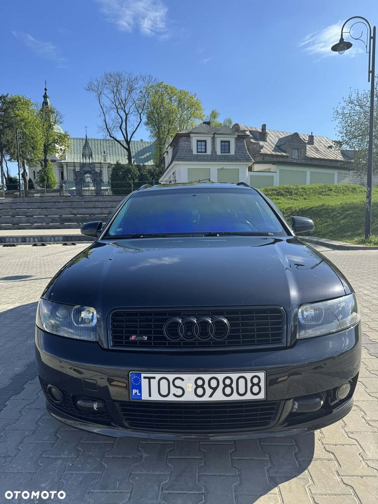 Audi A4 Avant - 1