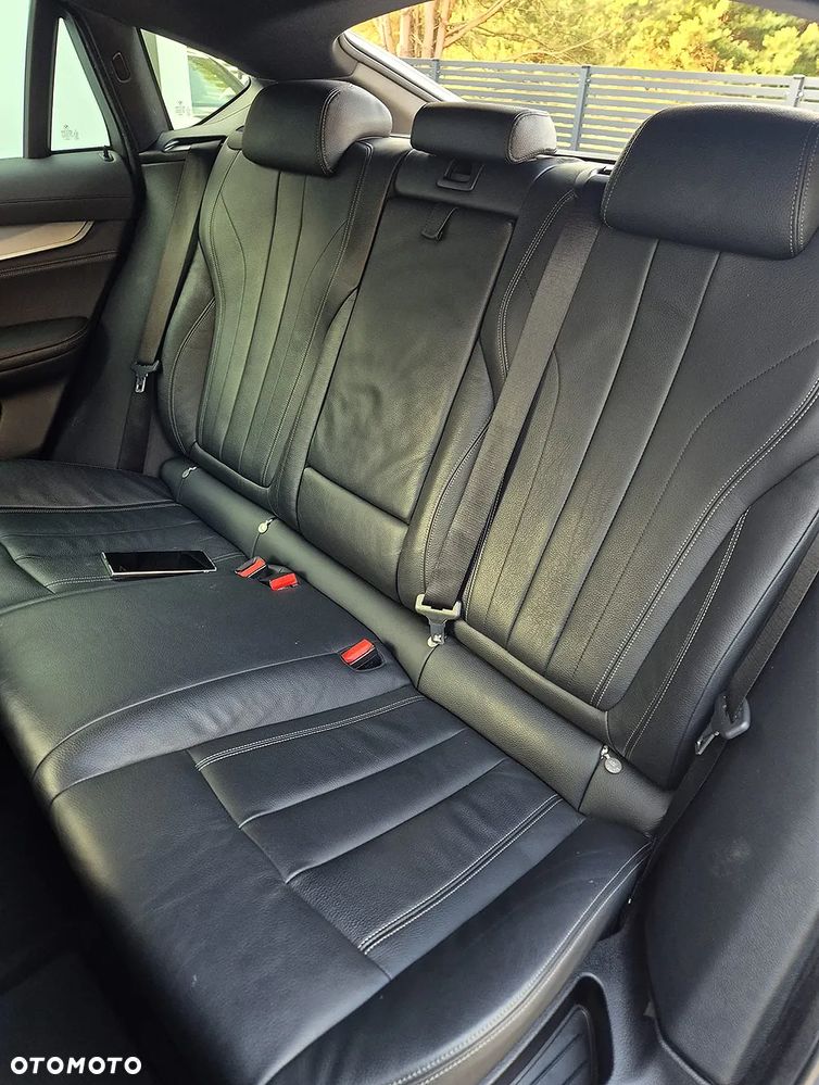 BMW X5 xDrive25d - 12