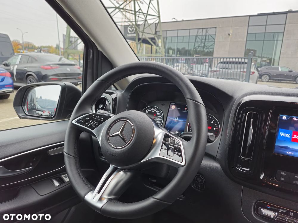 Mercedes-Benz Vito - 21