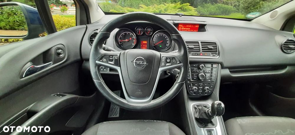 Opel Meriva - 22