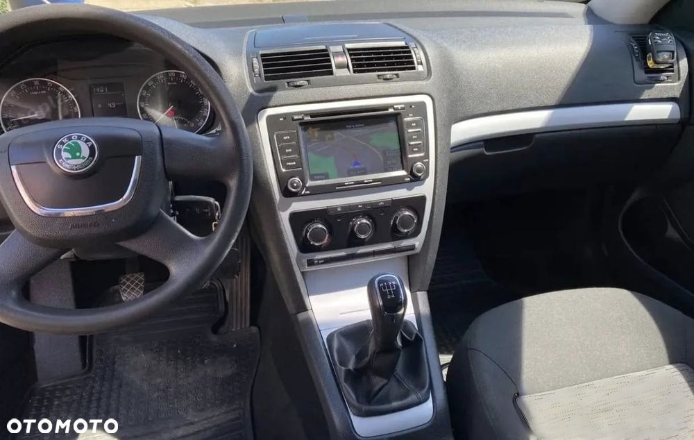 Skoda Octavia 1.6 TDI Ambition - 9