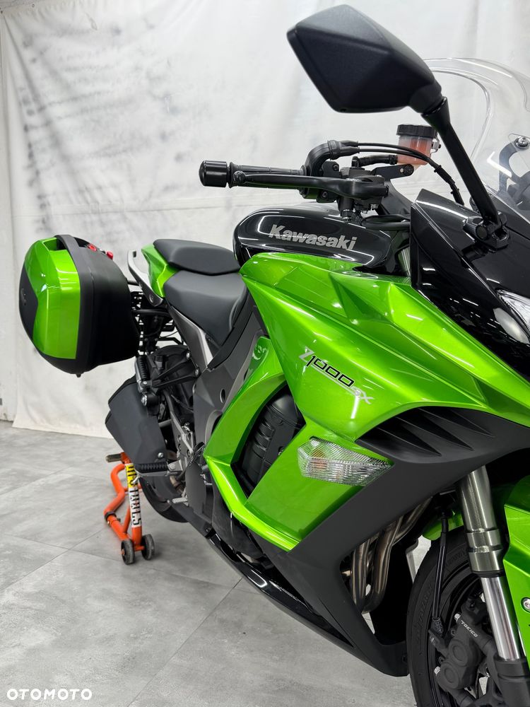 Kawasaki Ninja 1000 SX - 13