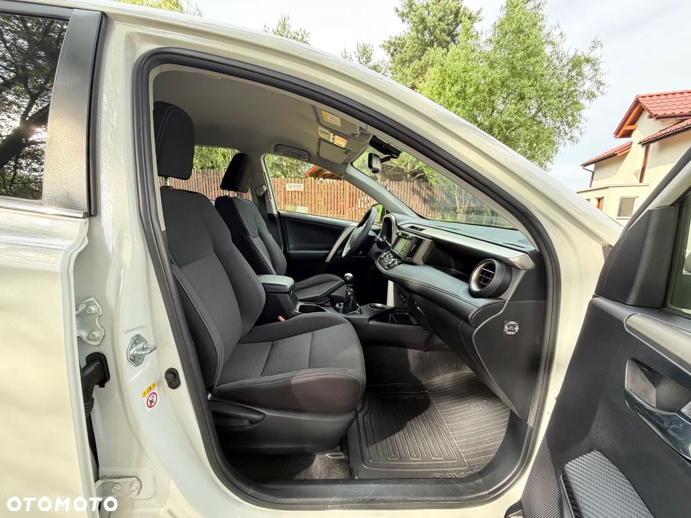 Toyota RAV4 2.0 Premium EU6 - 25