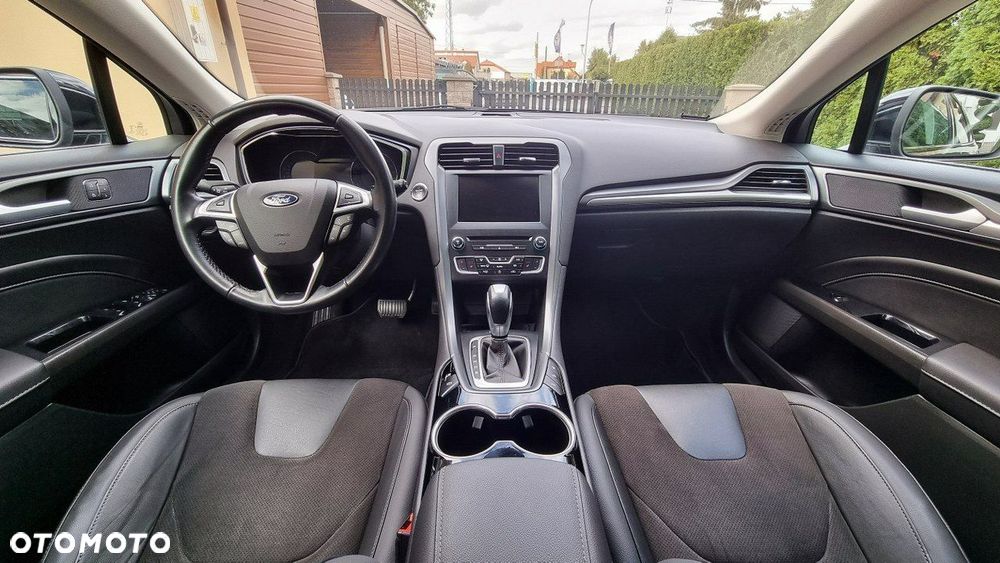 Ford Mondeo - 16