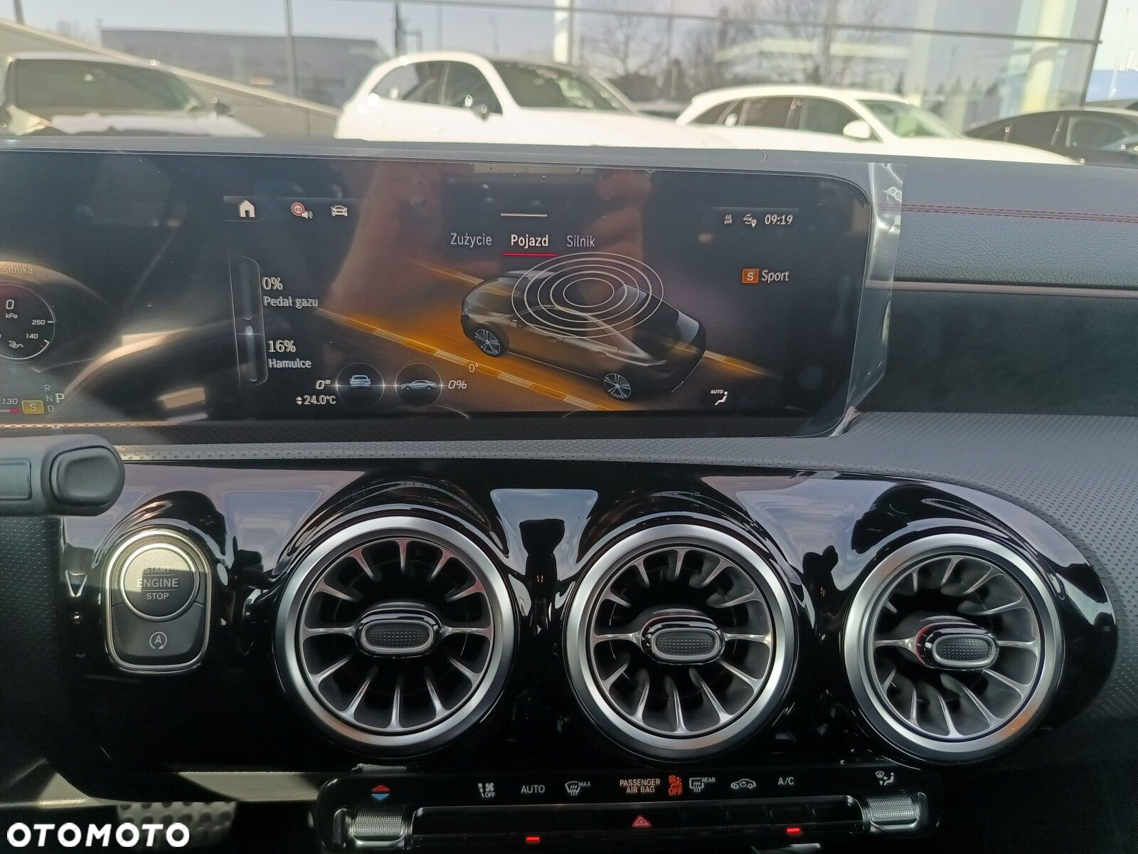 Mercedes-Benz CLA - 19