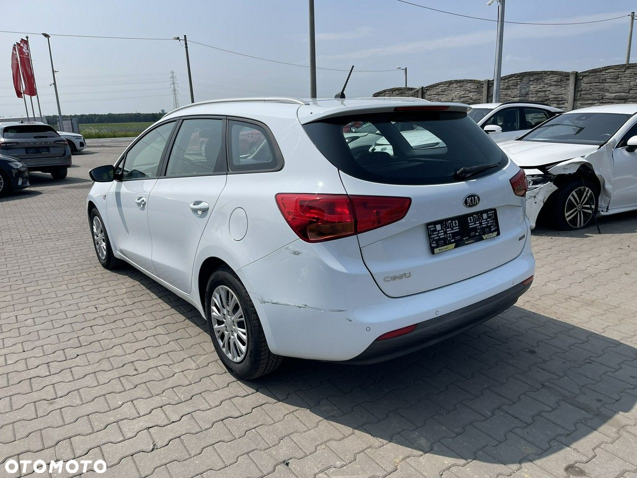 Kia Ceed 1.4 CRDi 90 ISG SW Spirit - 4
