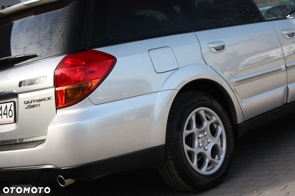 Subaru Legacy 2.5i AT - 18