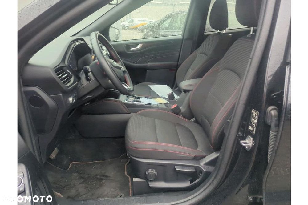 Ford Kuga - 5