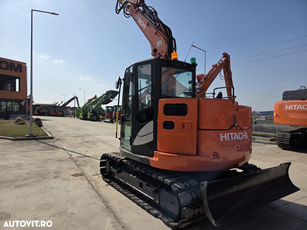 Hitachi ZX85, 2022, 2.491h, 8,6t, CUPLA RAPIDA HIDRAULICA+3 CUPE NOI, LAMA NIVELARE, ad sapare 5m, inst picon, instalatia rotire atasament, senile cauciuc, AC, Camera spate, ridica 4,5t, latime 2,2m, CA NOU, posibilitate leasing 4 ani-PROMOTIE 62.900 EUR+Tva - 17