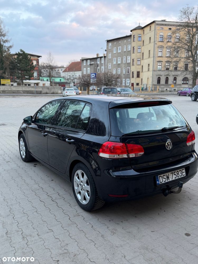 Volkswagen Golf - 5
