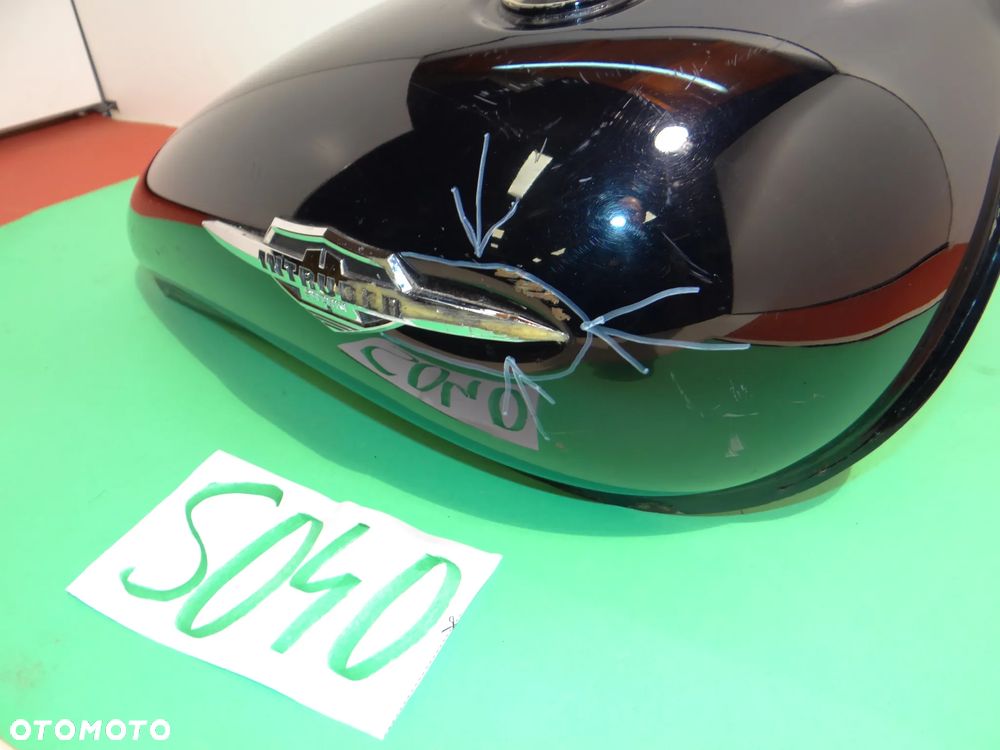 S040 Suzuki VZR 1800 Intruder (06-17) ZBIORNIK PALIWA BAK - 6