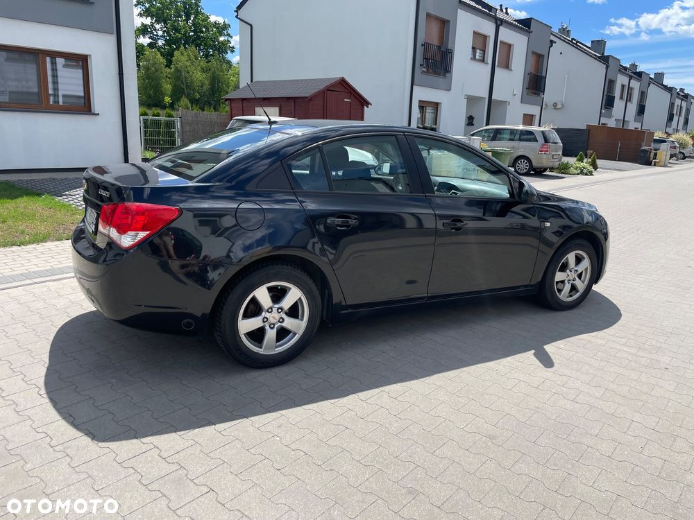 Chevrolet Cruze 1.8 LTZ - 7