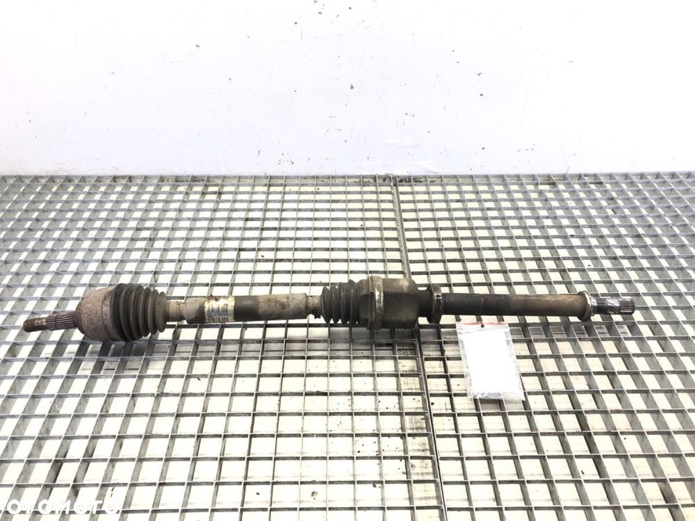 PÓŁOŚ PRAWY PRZÓD - 86.00 PLN - RENAULT MEGANE II (BM0/1_, CM0/1_) 2001 - 2012 1.5 dCi (BM02, - 1