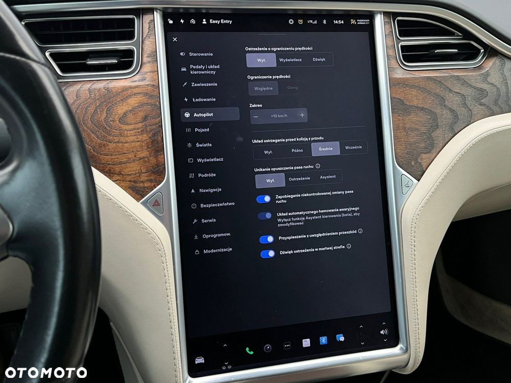 Tesla Model S 75 - 31