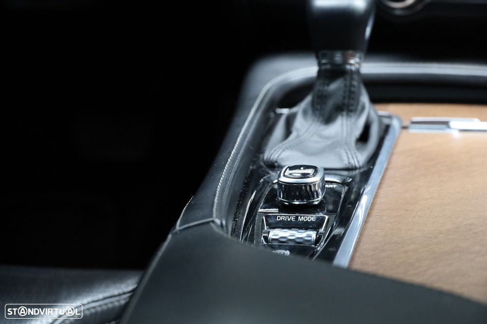 Volvo V90 2.0 D4 Inscription Geartronic - 21