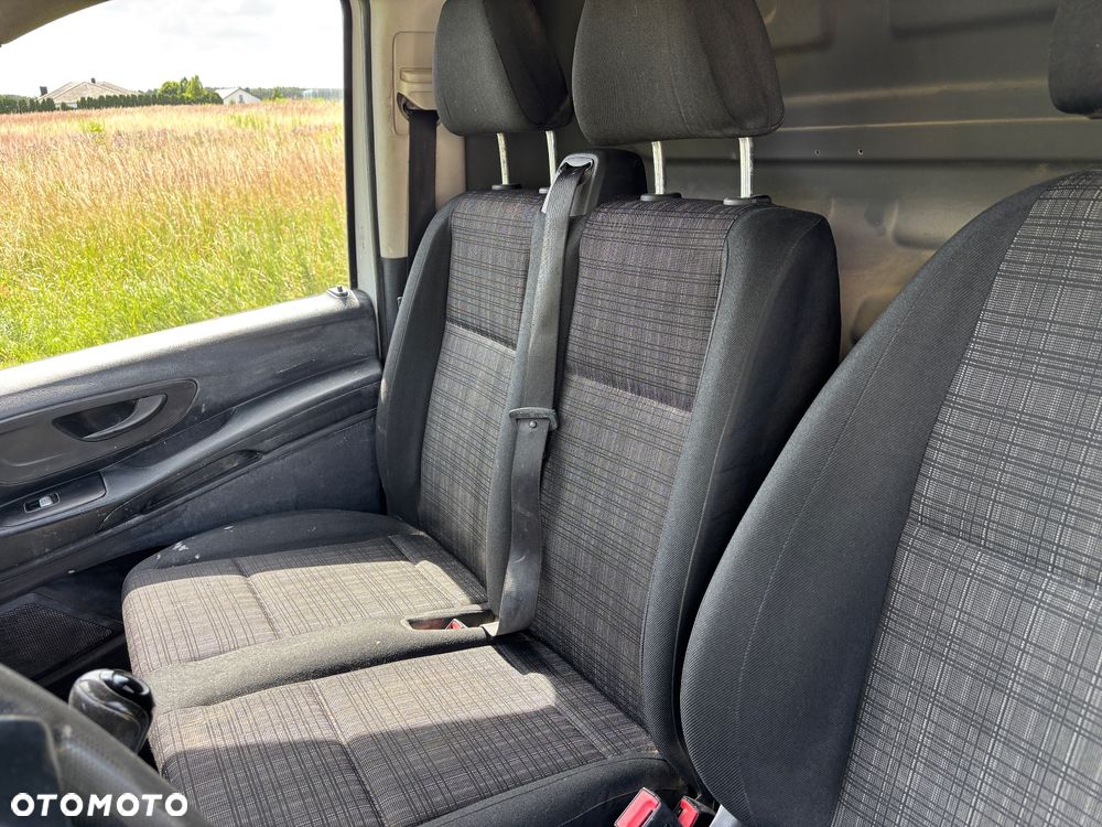 Mercedes-Benz Vito - 22