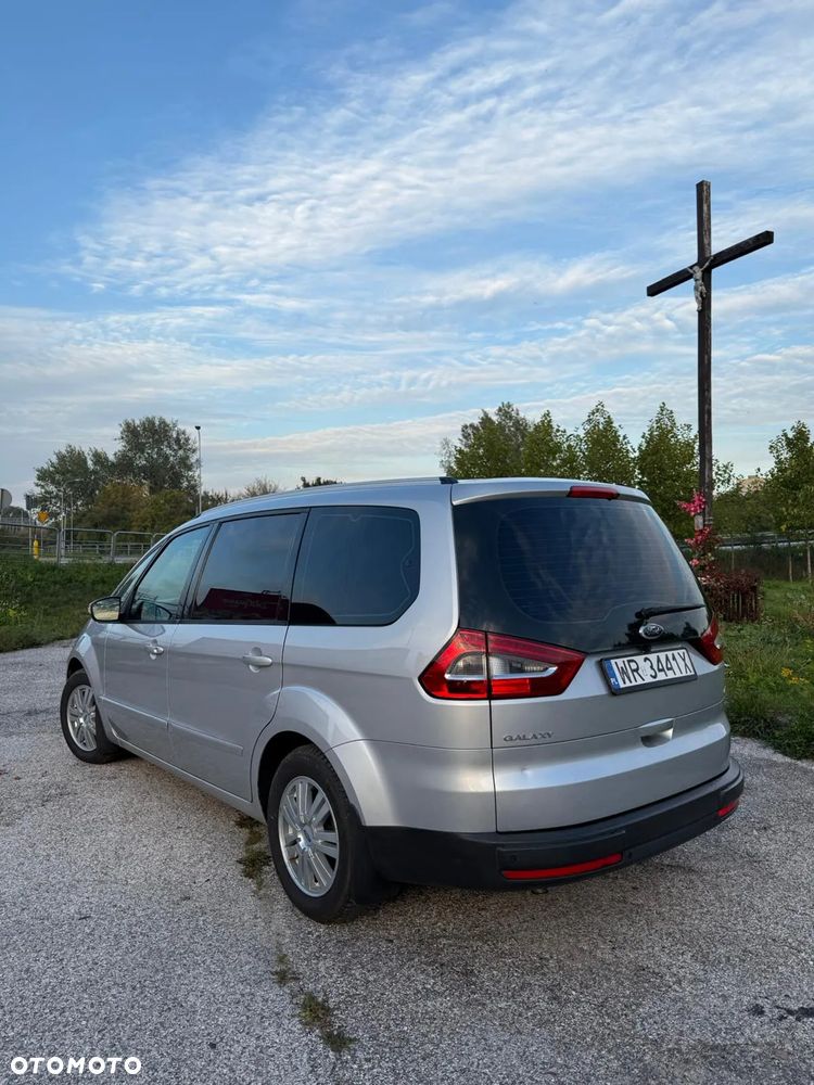Ford Galaxy - 3
