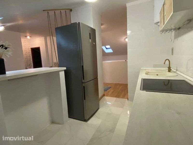 Arrendamento - T1 Mobillado - Grande imagem: 4/11