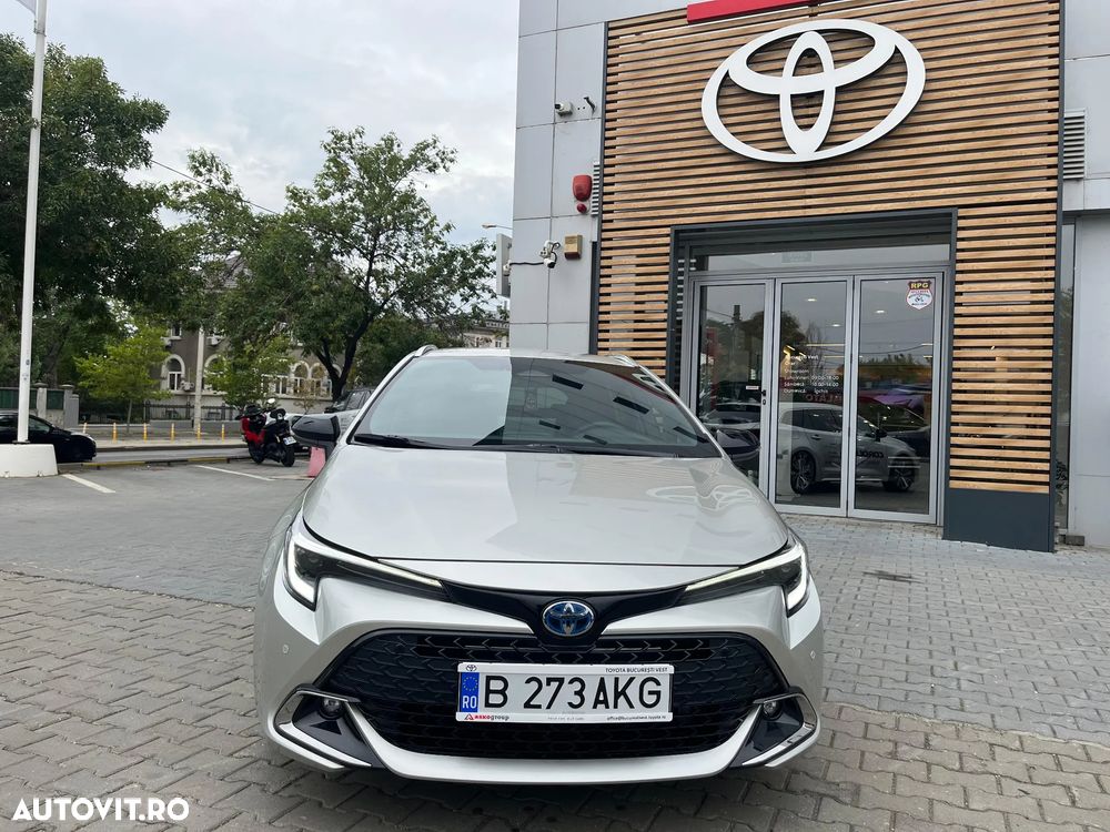 Toyota Corolla TS 1.8 HSD Dynamic - 2