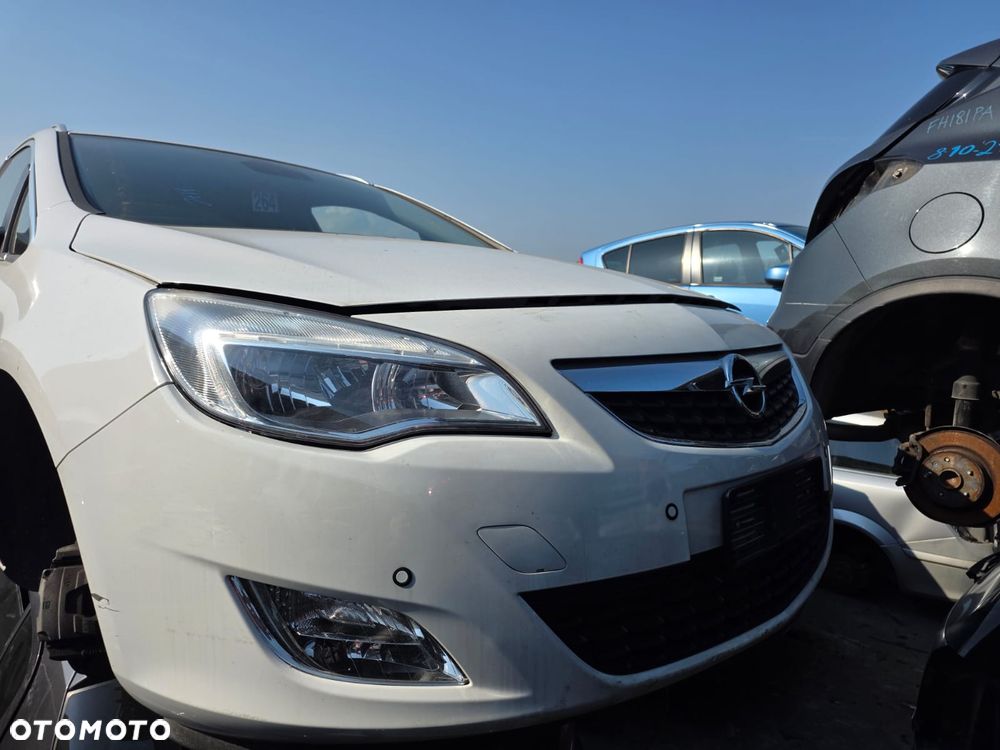 OPEL ASTRA J Y40R CDTI ZDERZAK MASKA BLOTNIK LAMPA CHLODNICE PAS KOMPLET - 2