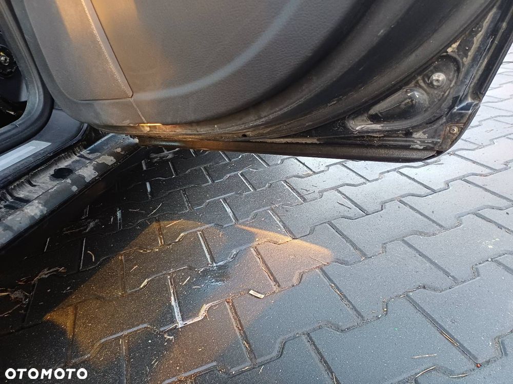 DRZWI KOMPLETNE PRAWY TYŁ AUDI A4 B7 SEDAN LY9B - 4