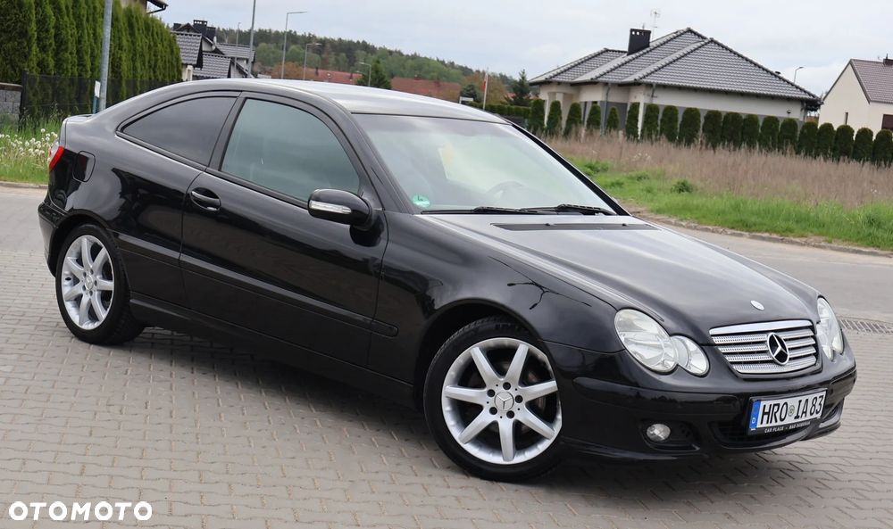 Mercedes-Benz Klasa C 180 Kompressor Automatik - 4