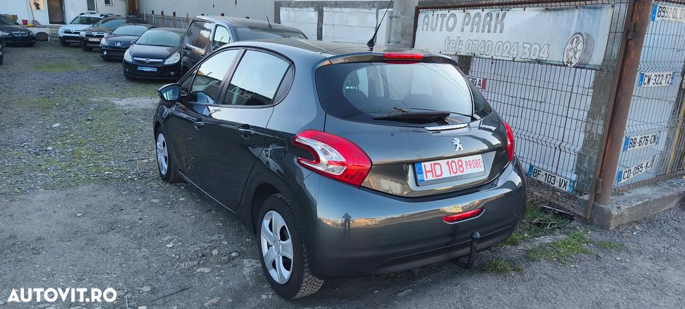 Peugeot 208 1.4 HDi FAP Style - 29