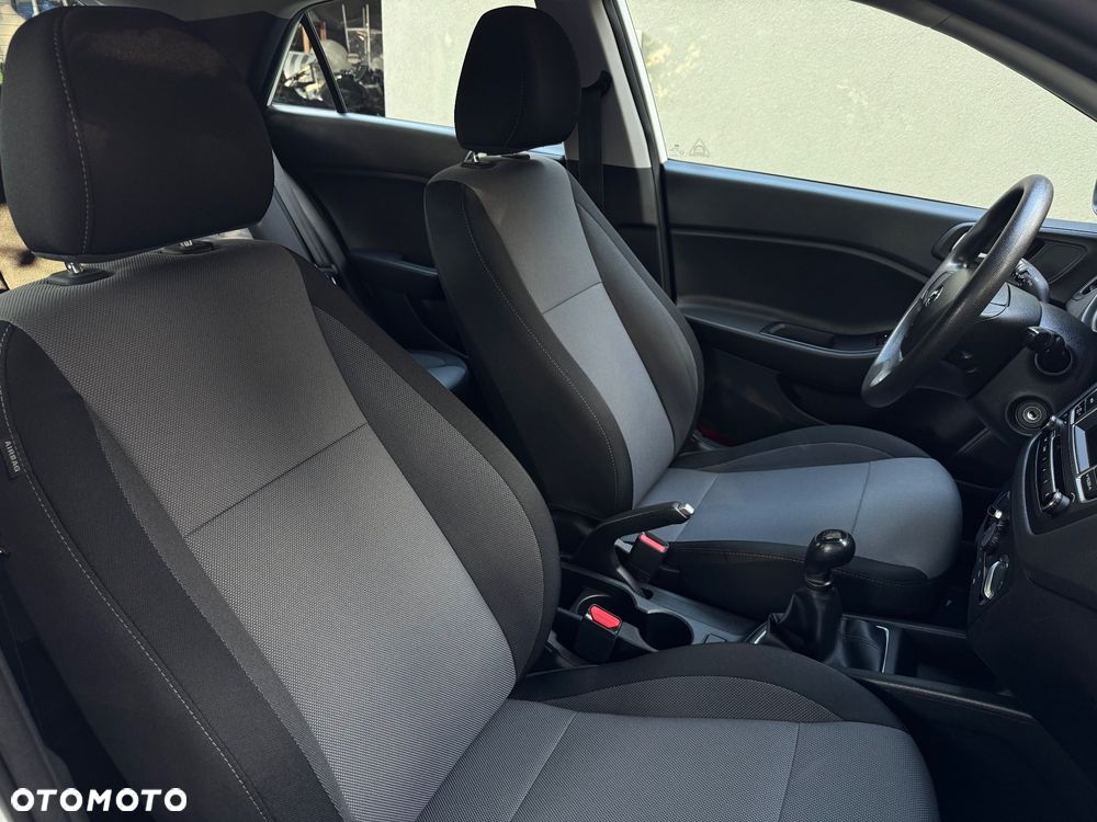 Hyundai i20 1.2 BlueDrive Classic + - 8