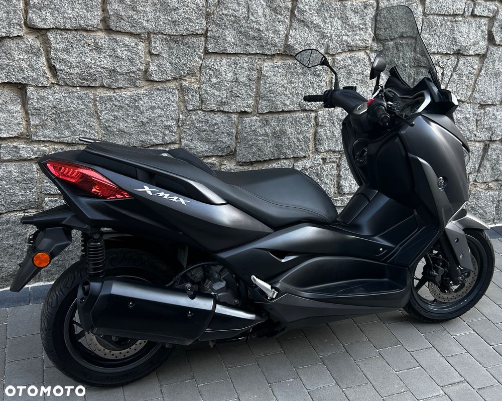 Yamaha X-max - 3