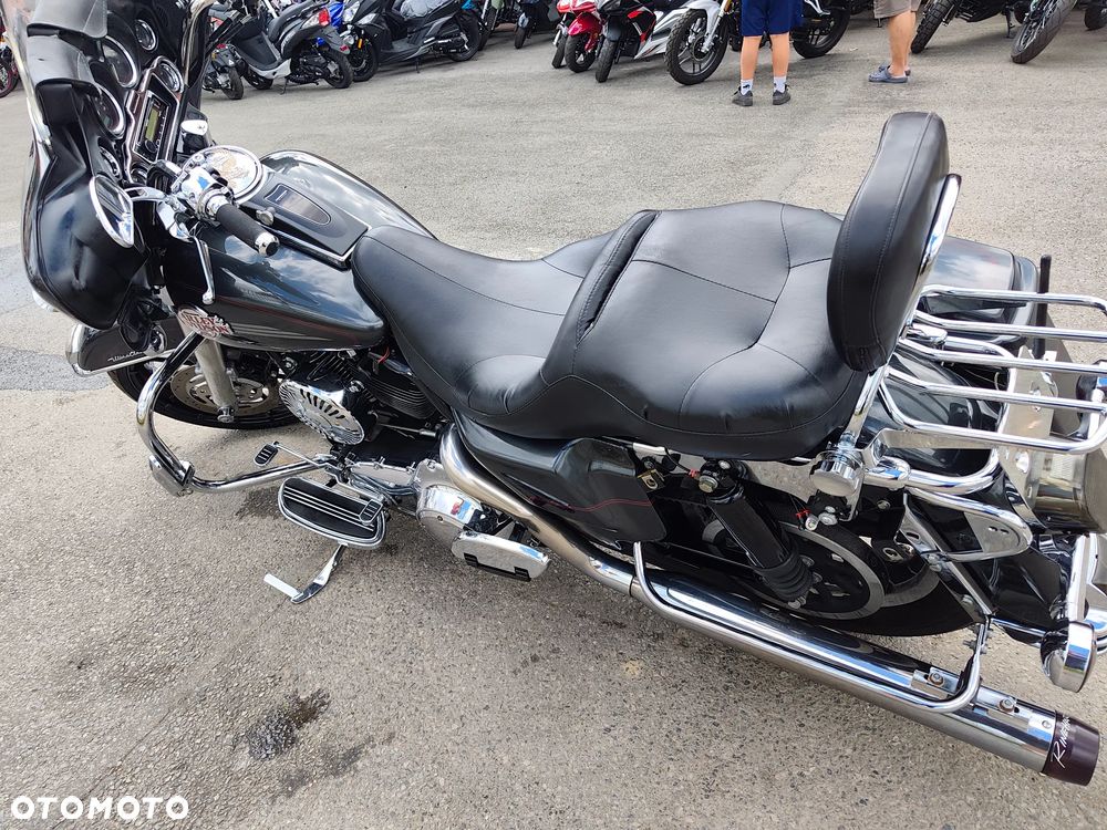 Harley-Davidson Touring Electra Glide - 23