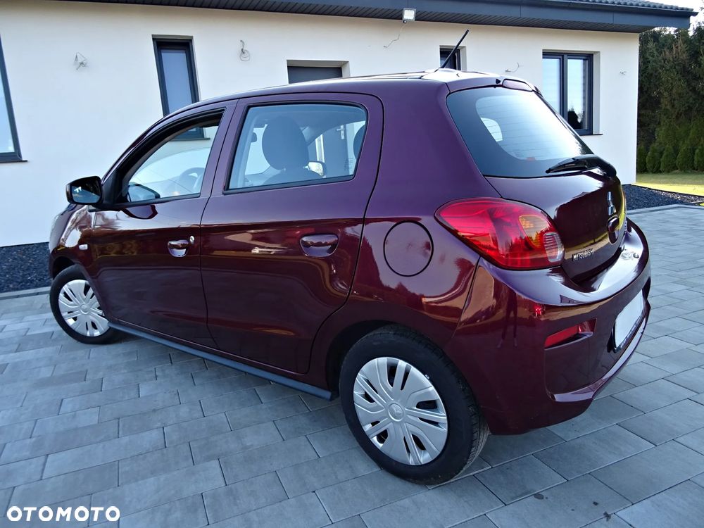 Mitsubishi Space Star - 24