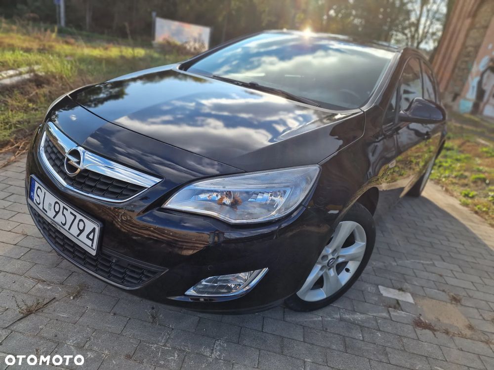 Opel Astra 1.4 Turbo Sport - 2