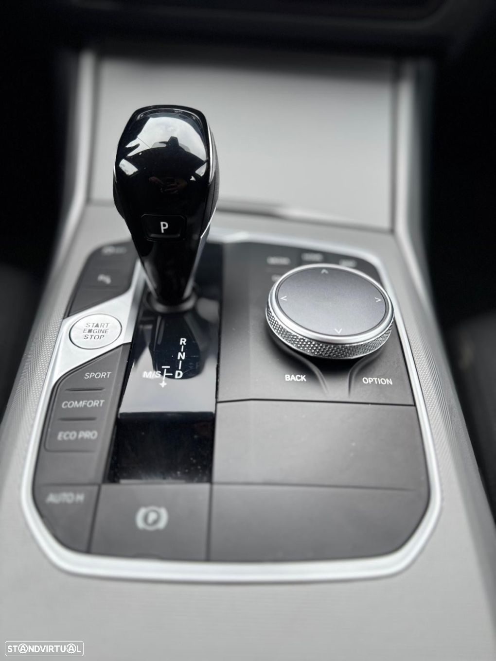 BMW 318 d Touring Line Sport Auto - 22