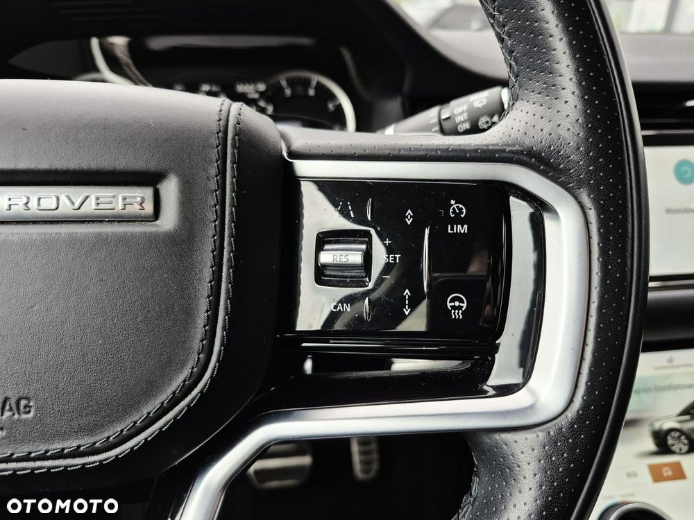 Land Rover Range Rover Evoque P300e - 32