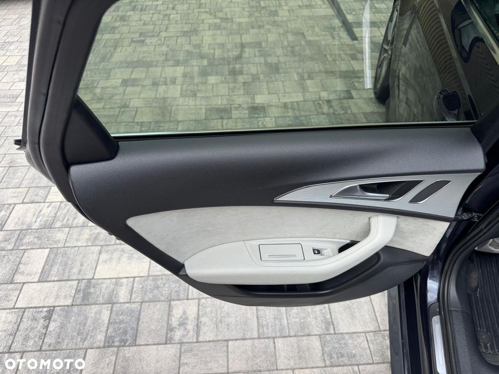 Audi A6 Avant 3.0 TDI quattro S tronic - 26