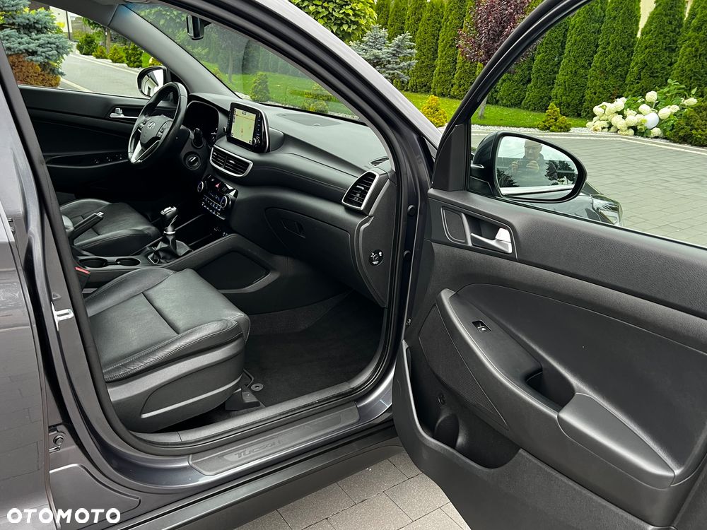 Hyundai Tucson blue 1.6 GDi 2WD Navi - 30
