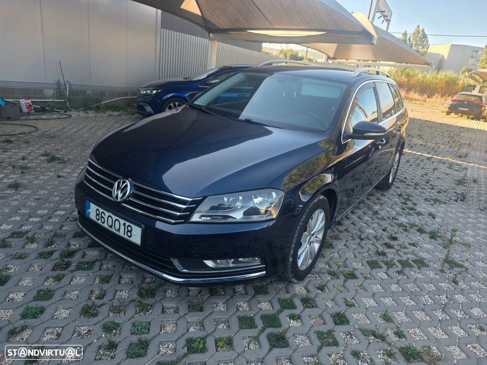 VW Passat Variant 1.6 TDI Highline DSG - 2