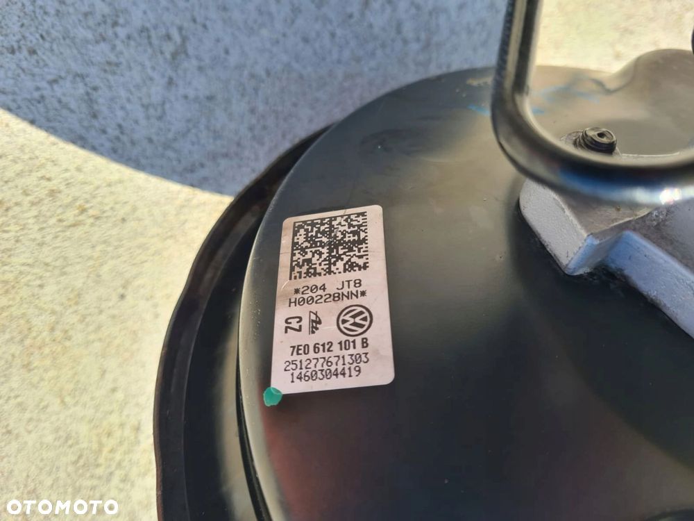 VW T5 LIFT serwo pompa hamulcowa 7E0612101B - 4