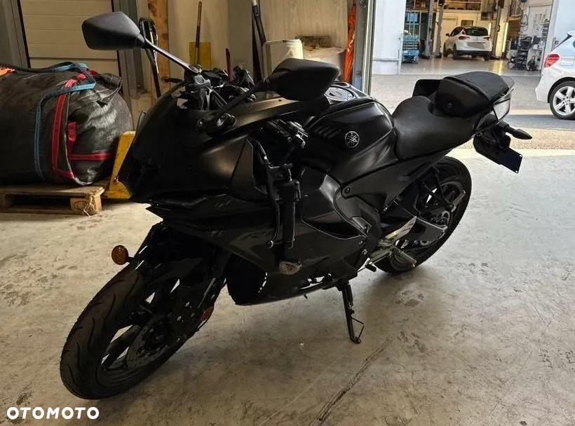 Yamaha R125 - 3