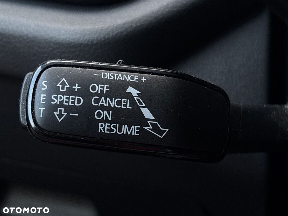 Skoda Octavia 2.0 TDI Sportline DSG - 20
