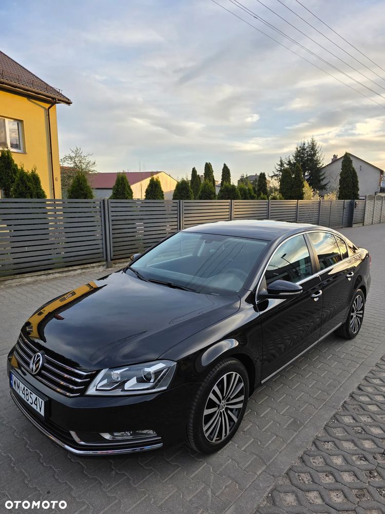 Volkswagen Passat 2.0 TDI Comfortline DSG - 8