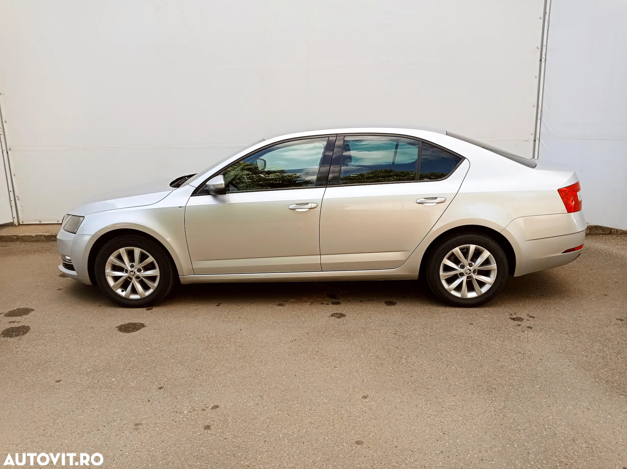 Skoda Octavia 1.6 TDI Style - 3