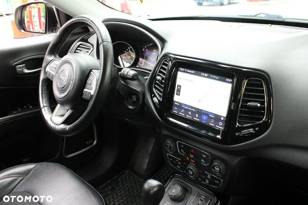 Jeep Compass 1.4 TMair Limited 4WD S&S - 24